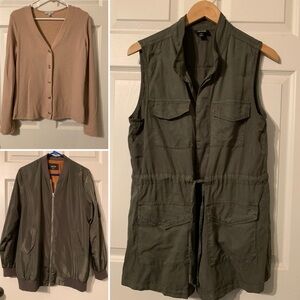 Women’s medium shirt bundle